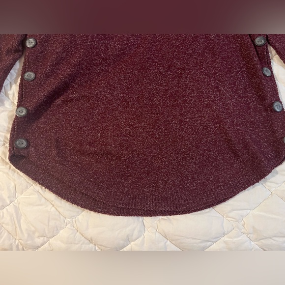 Fortune + Ivy Maroon Sweater - Picture 4 of 7